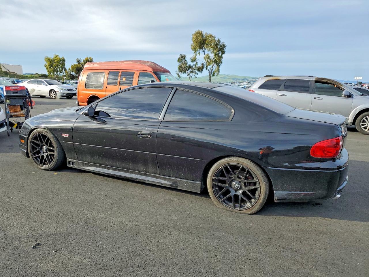2005 PONTIAC Gto