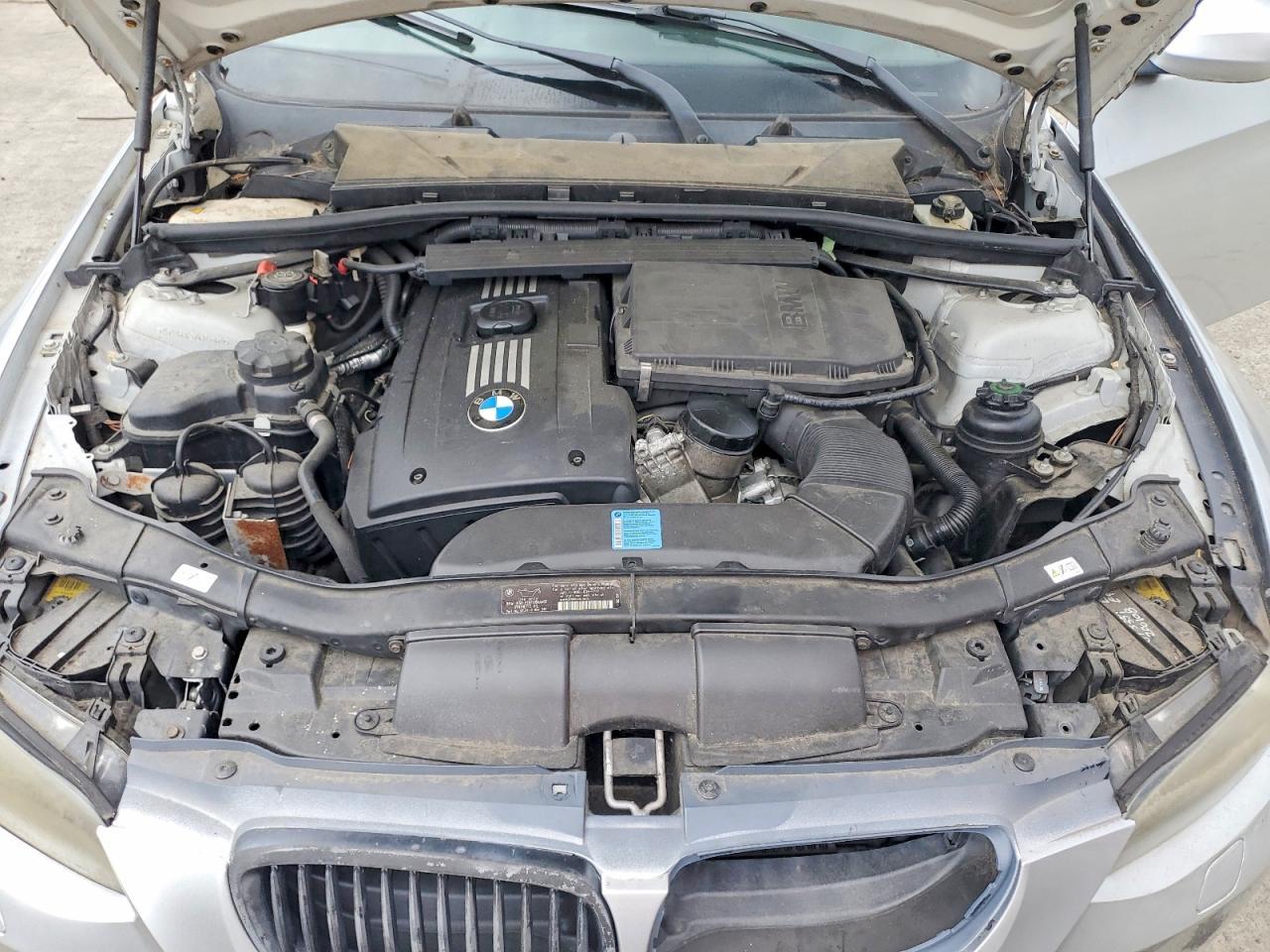 2010 BMW 3 SERIES
