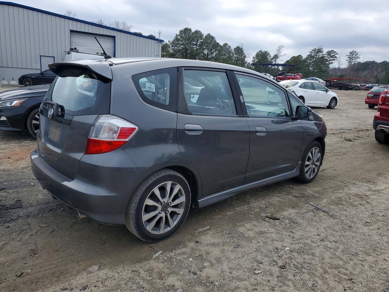 2012 HONDA FIT