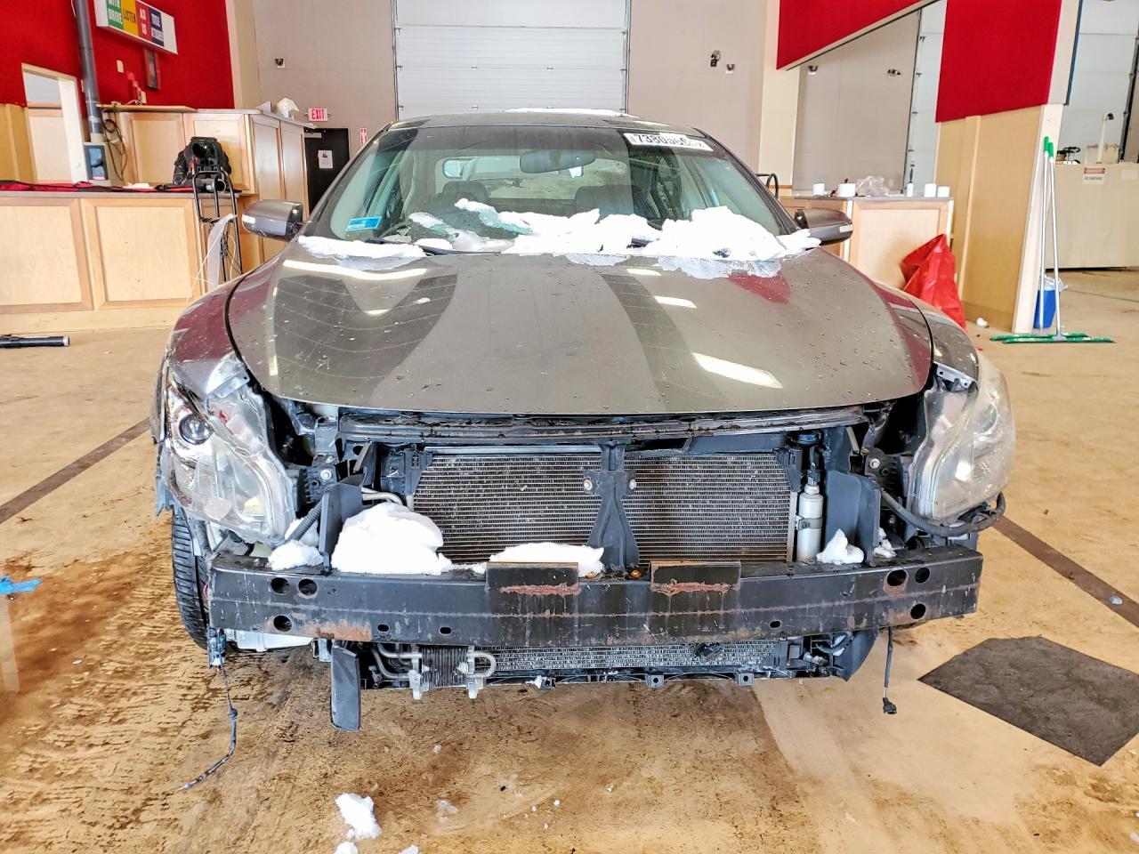 2014 NISSAN Maxima