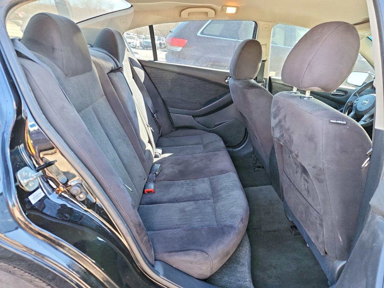 2012 NISSAN ALTIMA