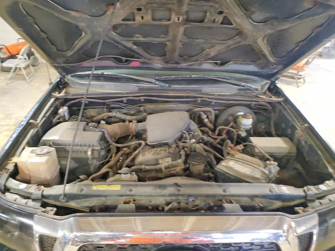 2011 TOYOTA TACOMA