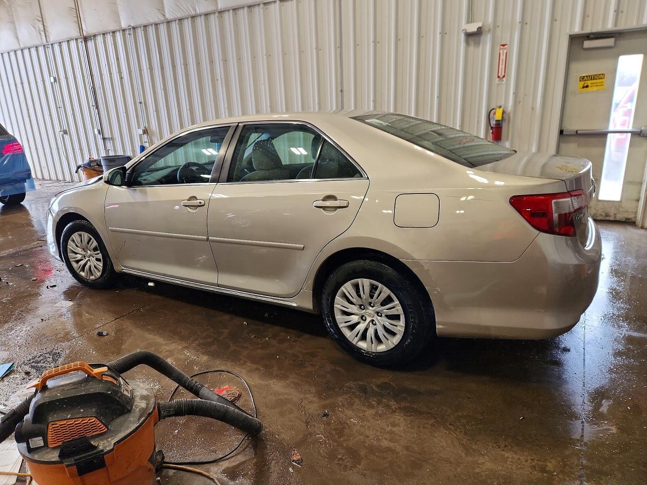 2013 TOYOTA CAMRY