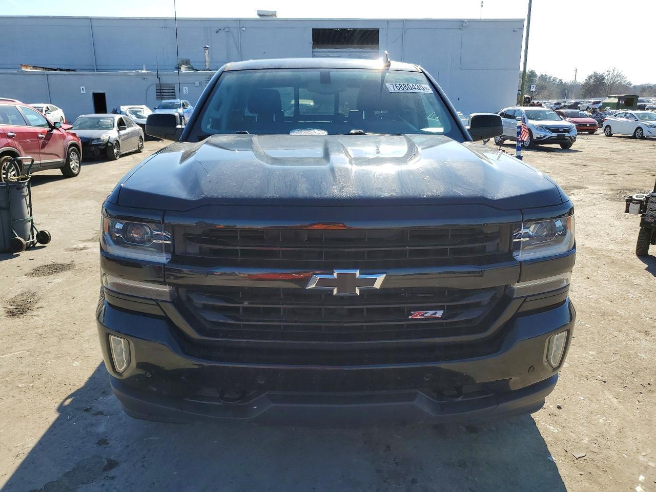 2018 CHEVROLET Silverado