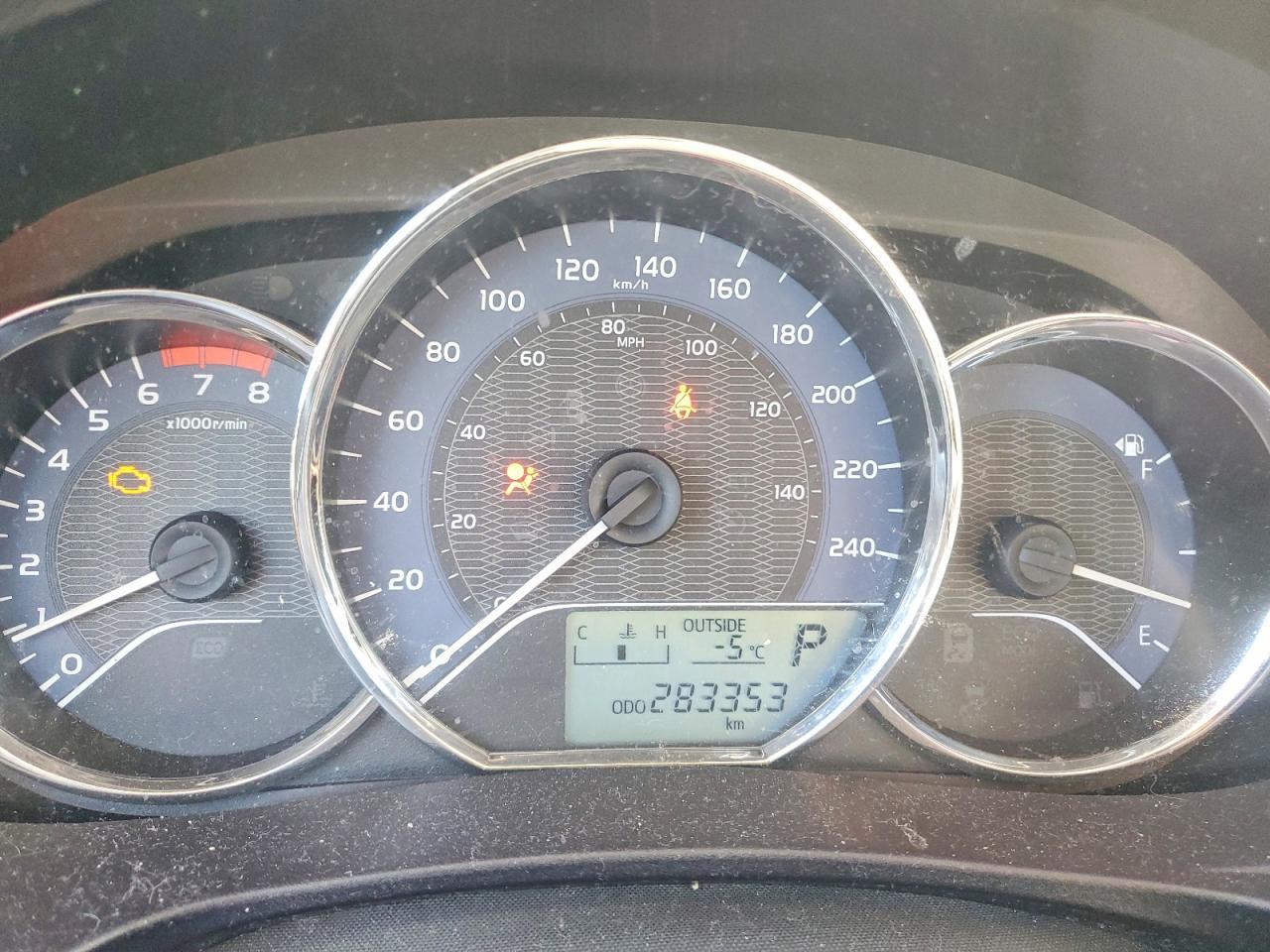 2015 TOYOTA COROLLA