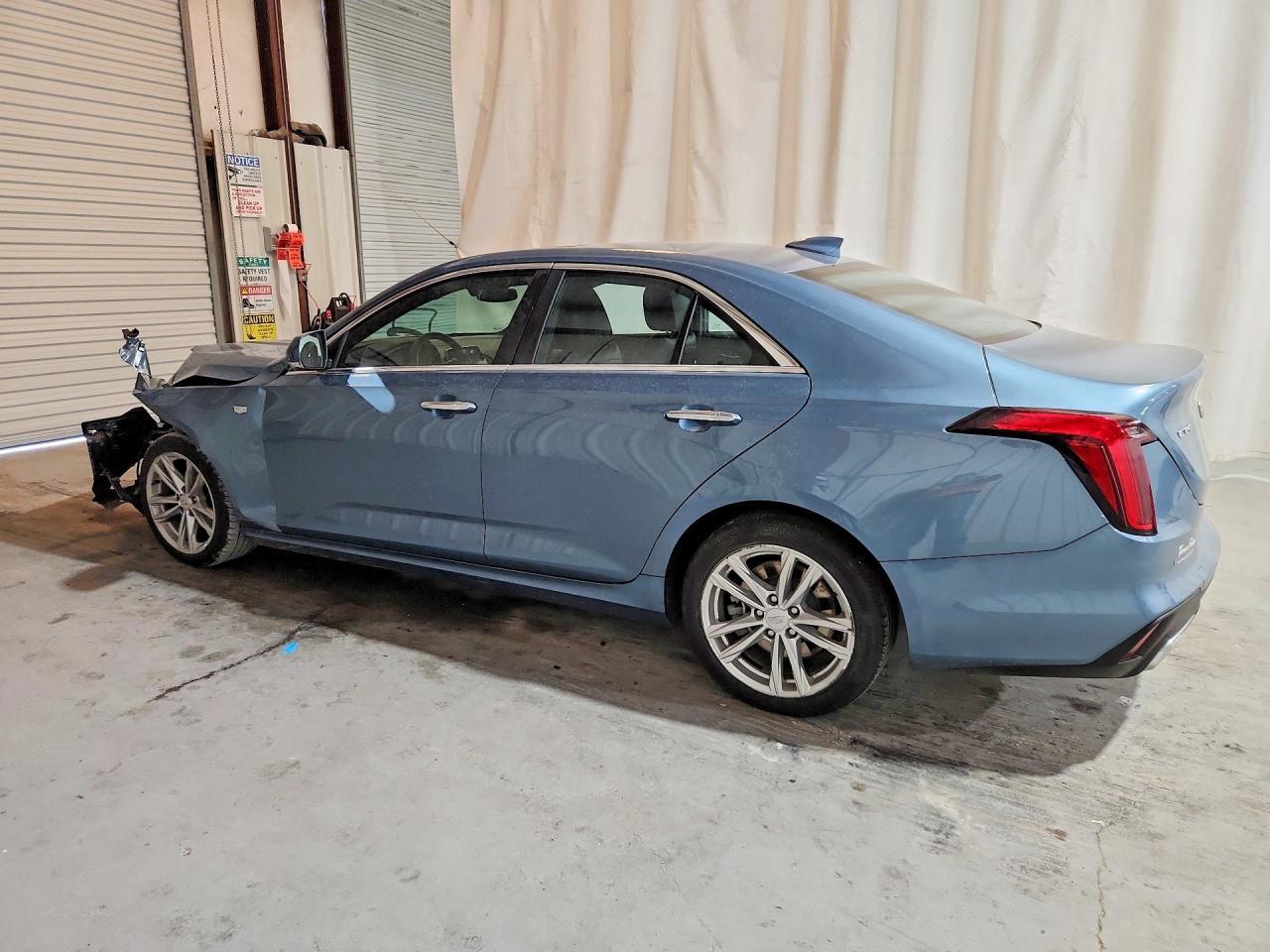 2023 CADILLAC CT4