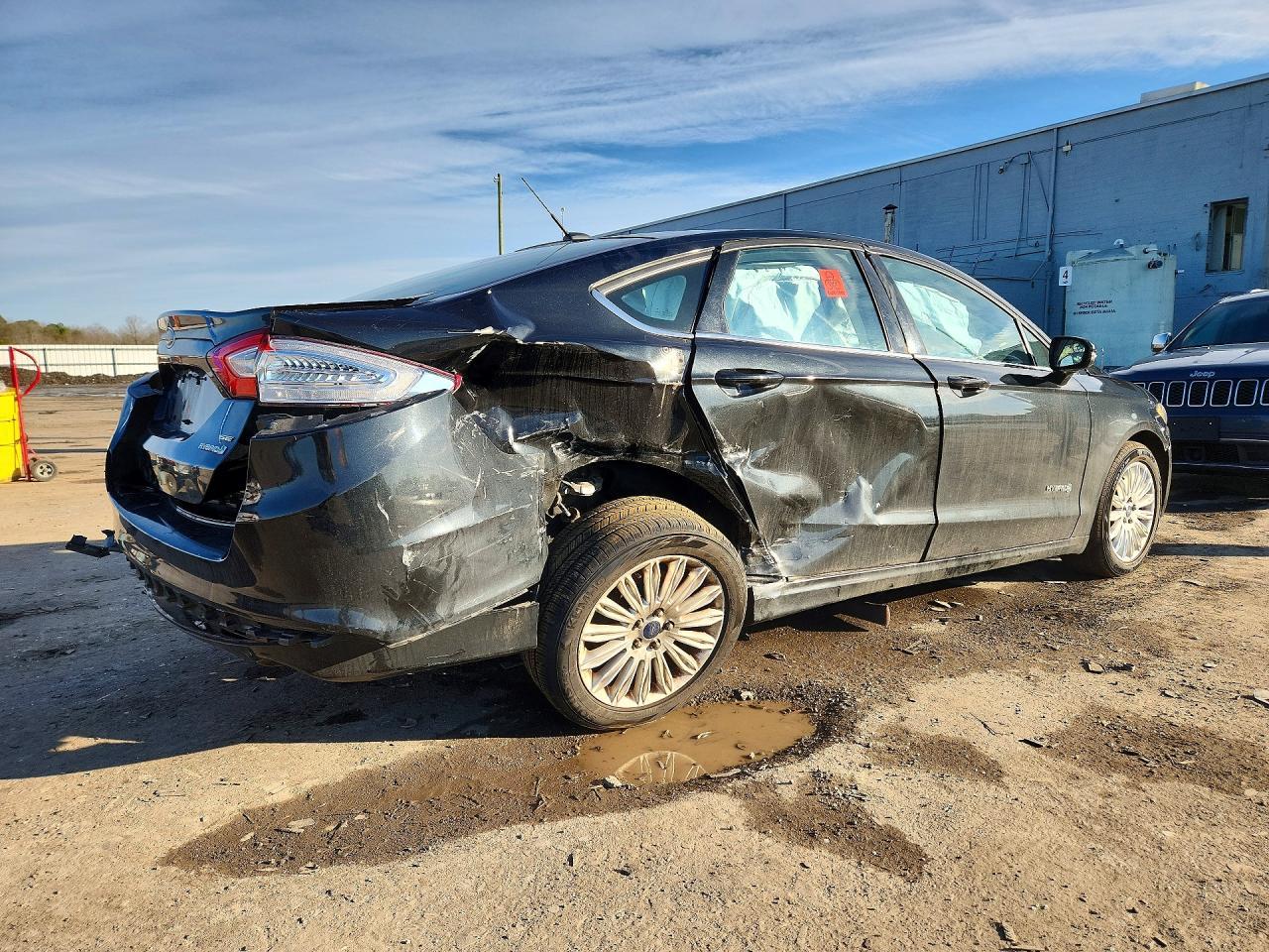 2013 FORD FUSION
