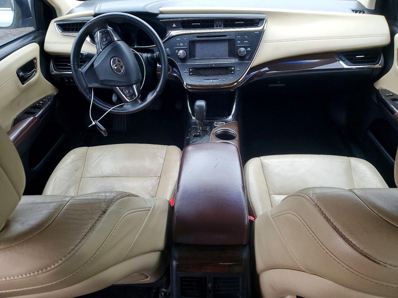 2013 TOYOTA Avalon