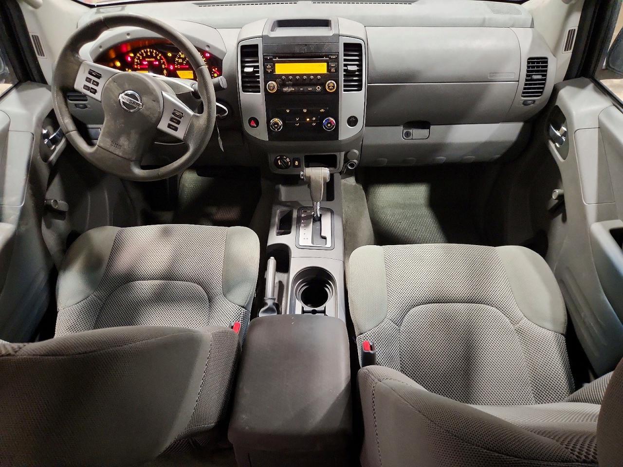 2016 NISSAN Frontier