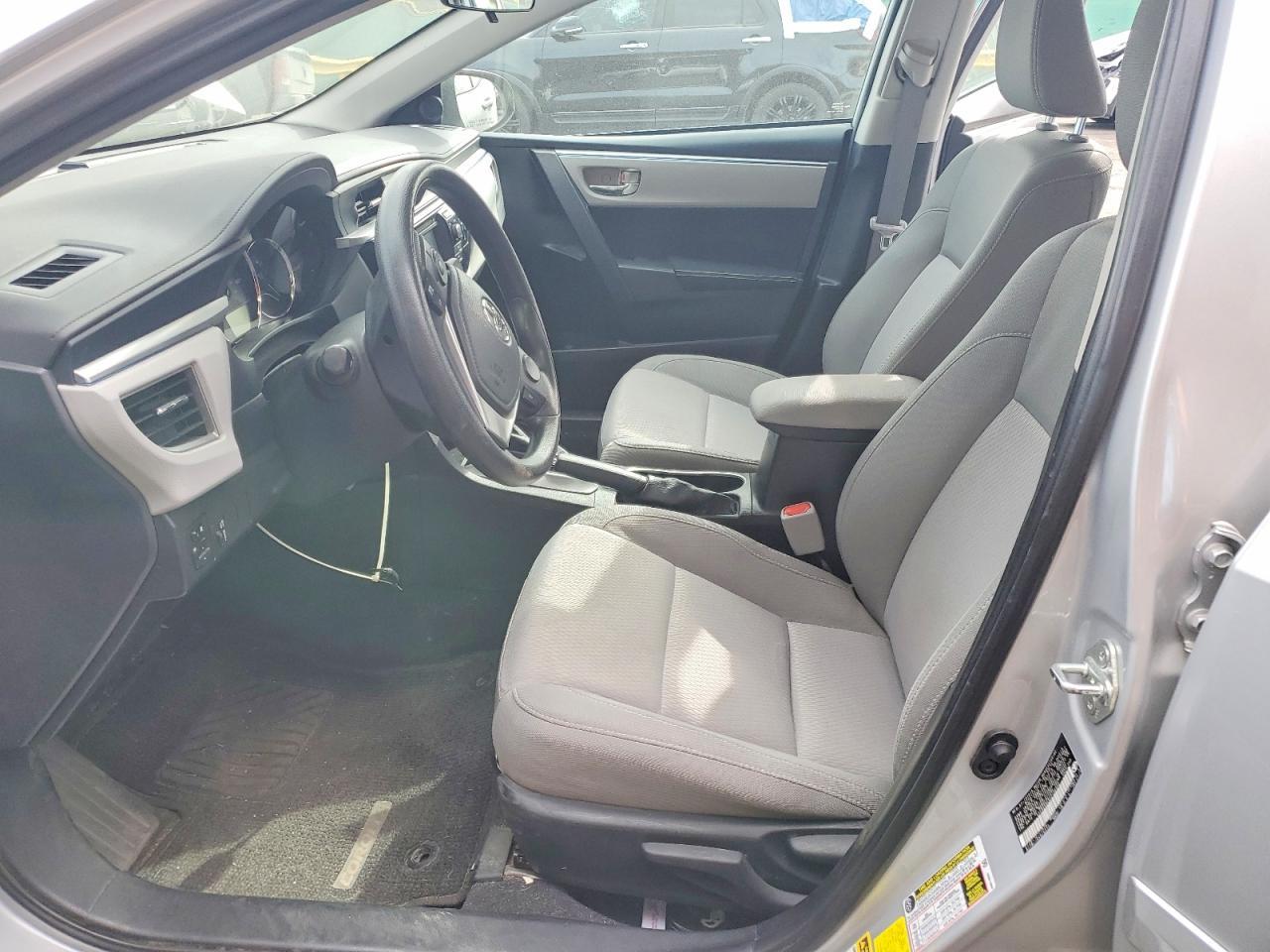 2015 TOYOTA COROLLA
