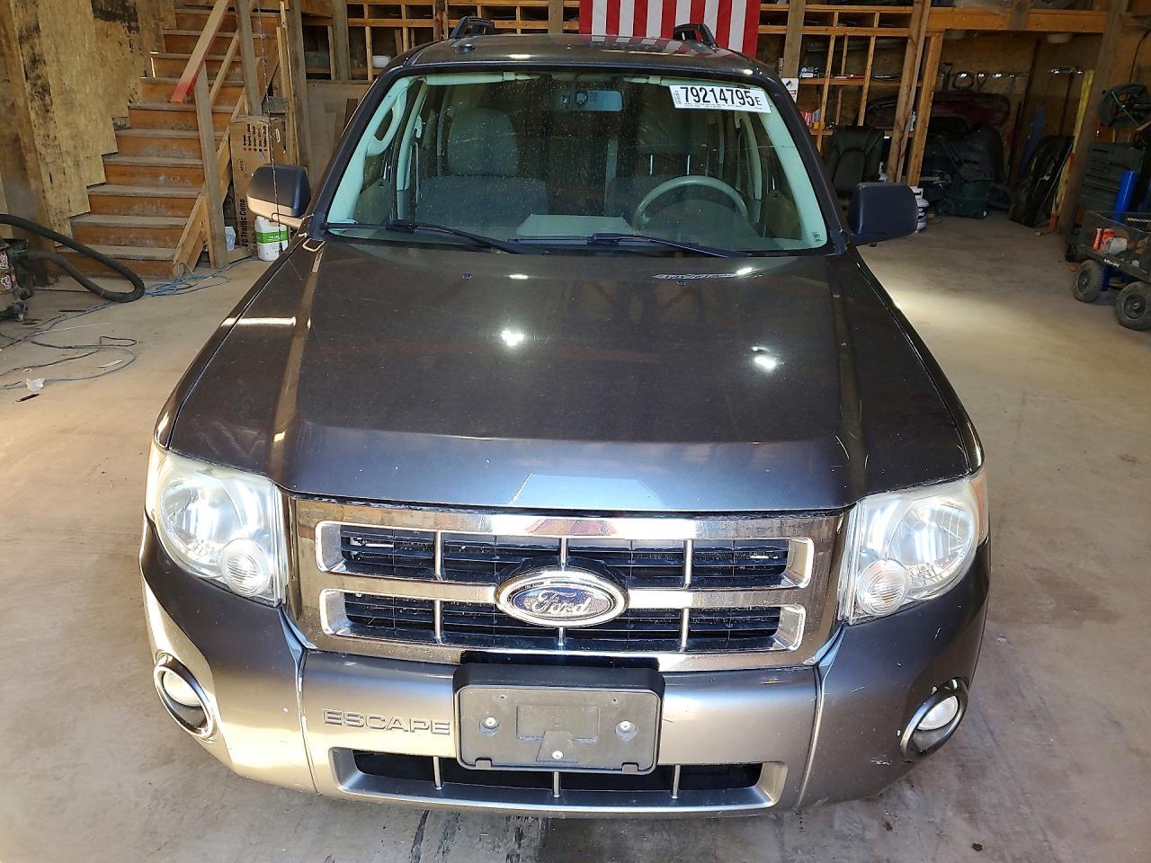 2009 FORD ESCAPE