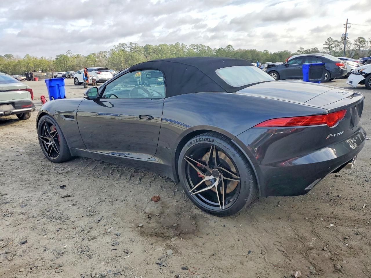 2014 JAGUAR F-Type