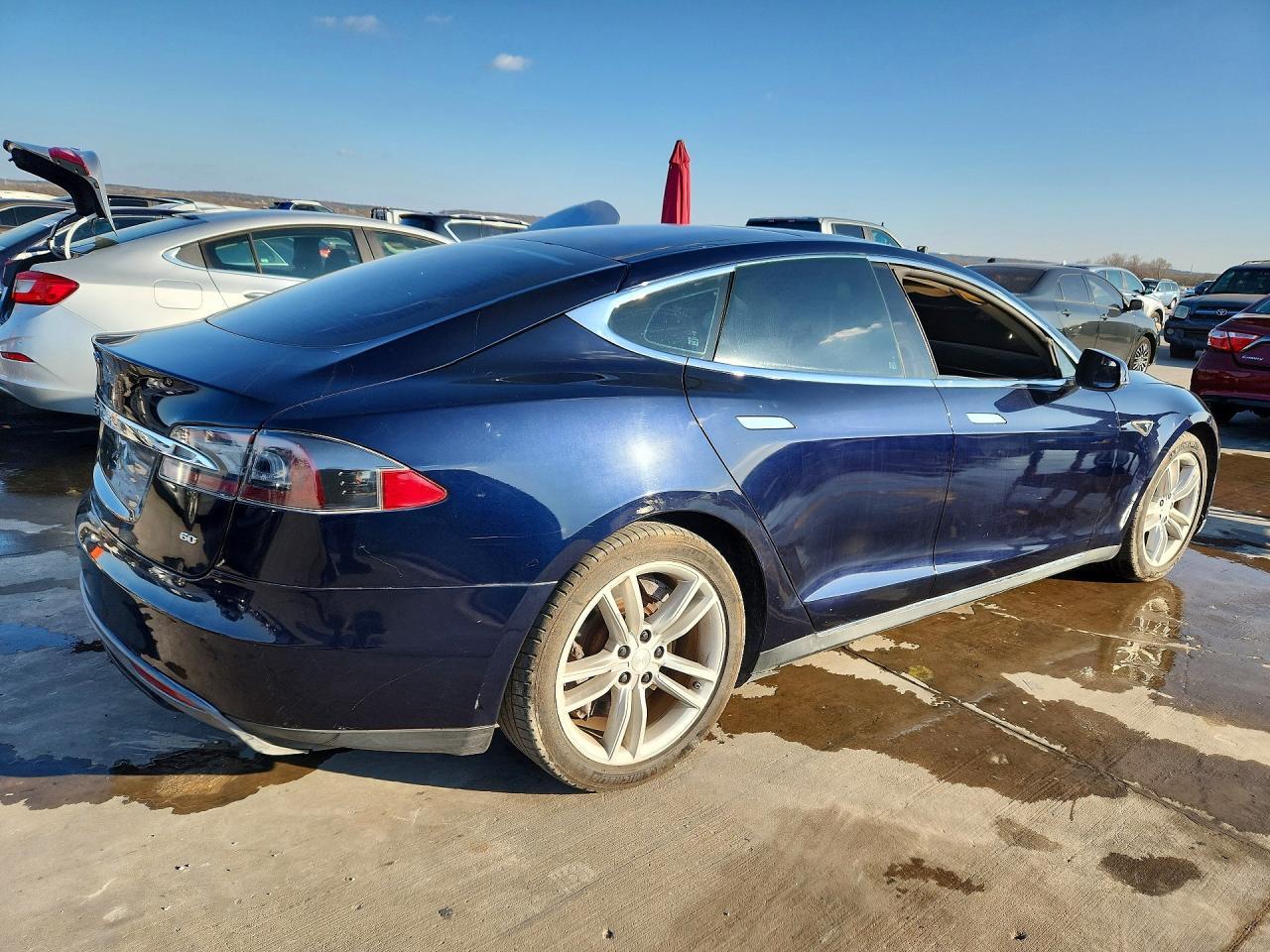 2013 TESLA MODEL S