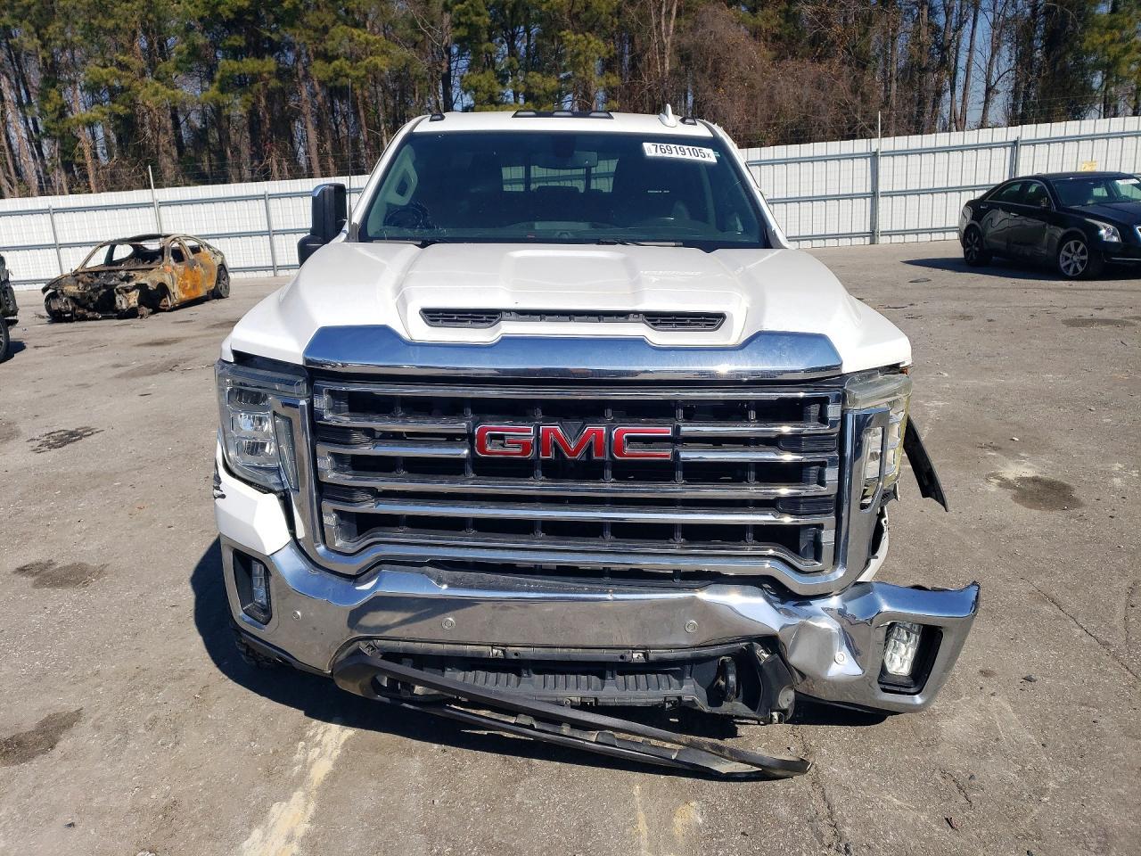 2020 GMC Sierra