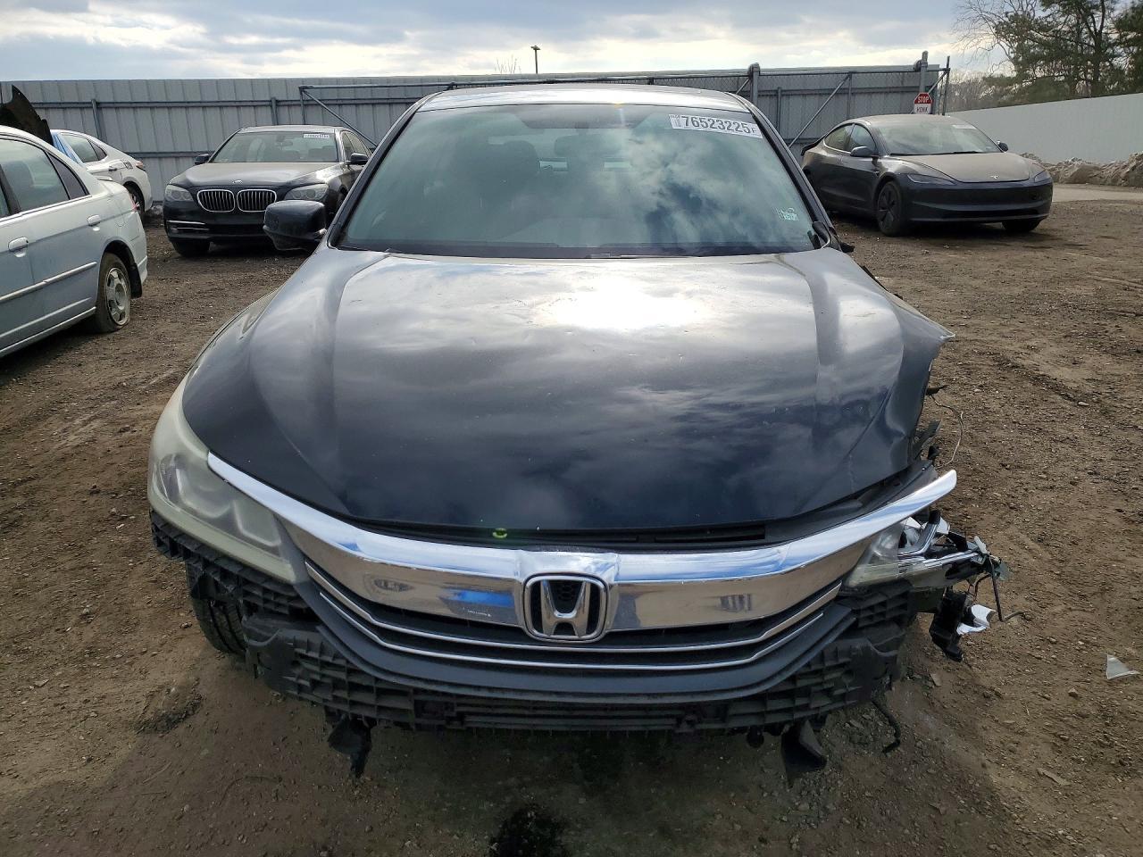 2017 HONDA ACCORD