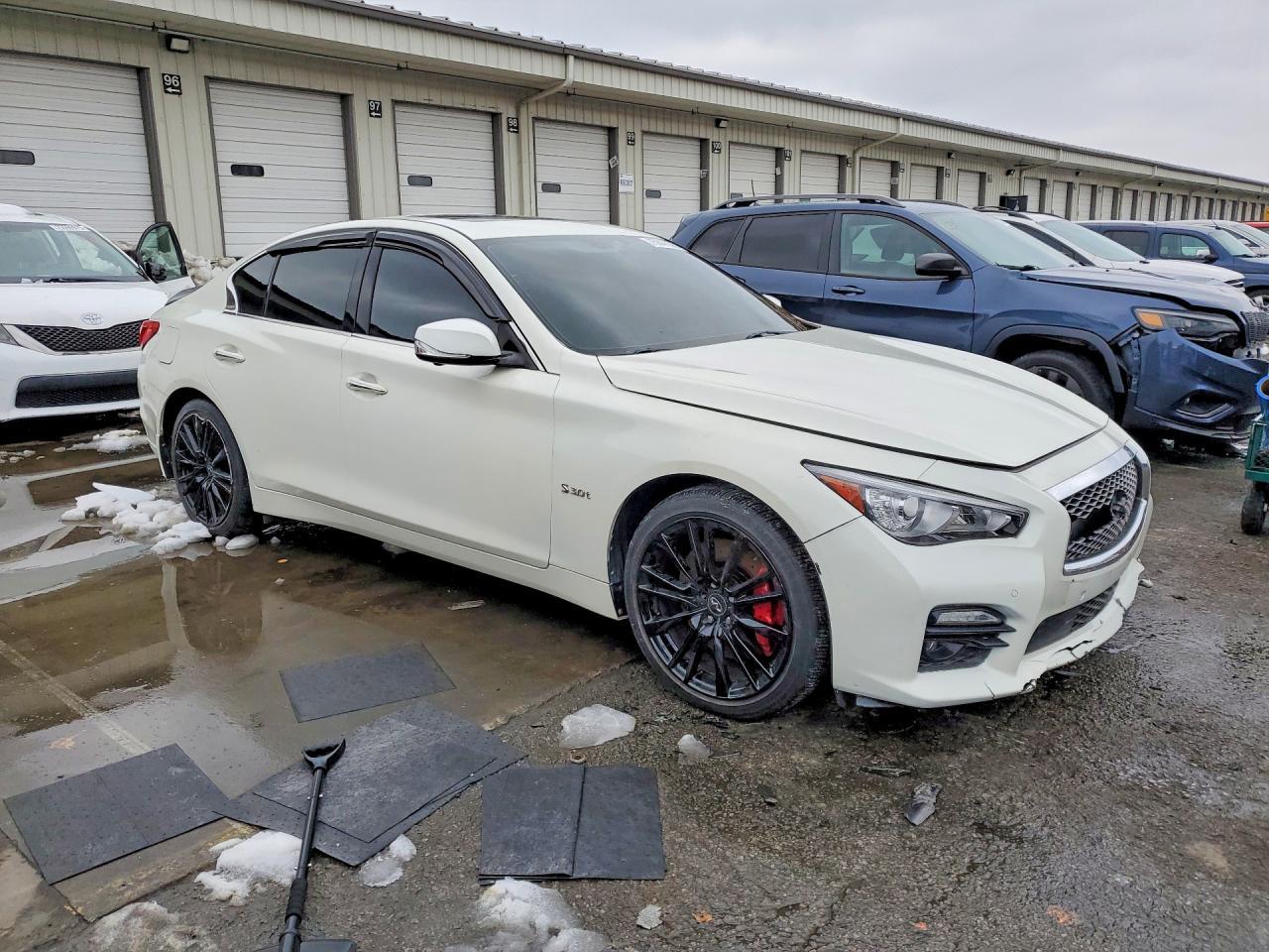 2017 INFINITI Q50