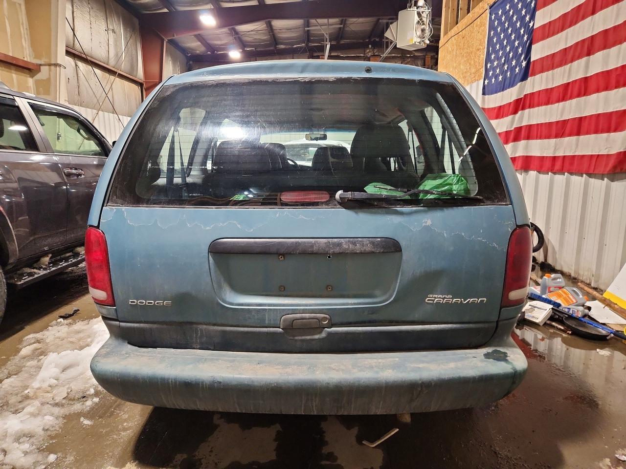 1996 DODGE GRAND CARAVAN