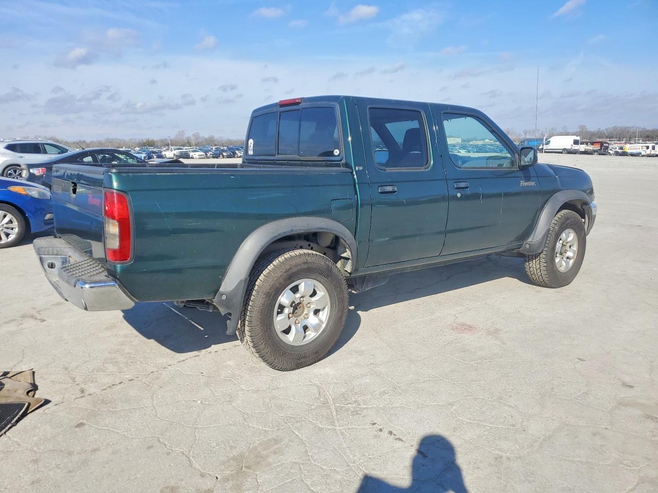 2000 NISSAN Frontier