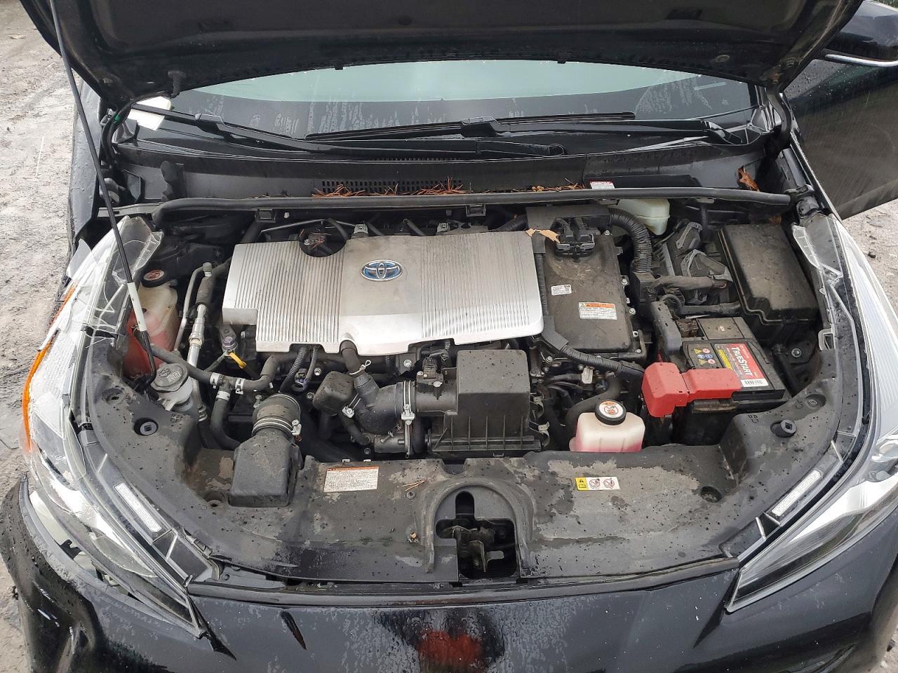 2019 TOYOTA PRIUS
