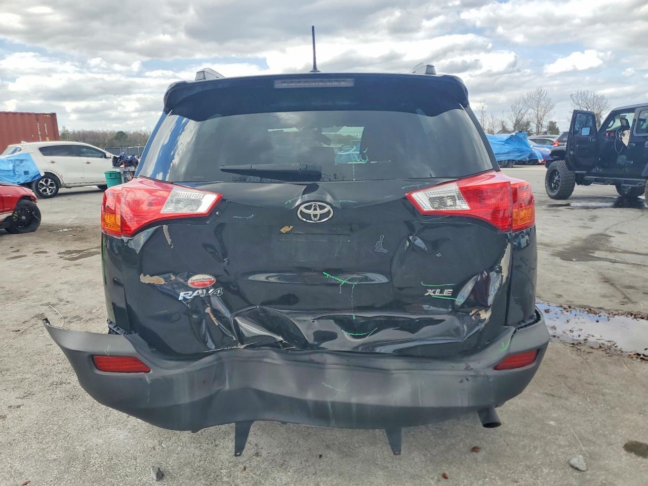 2015 TOYOTA RAV4