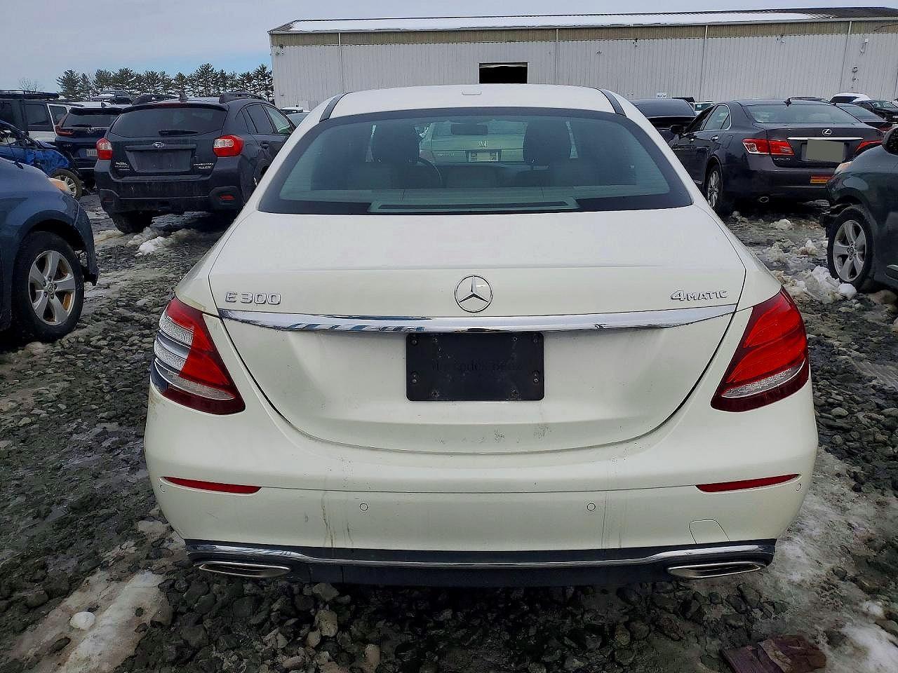 2017 MERCEDES-BENZ E-Class