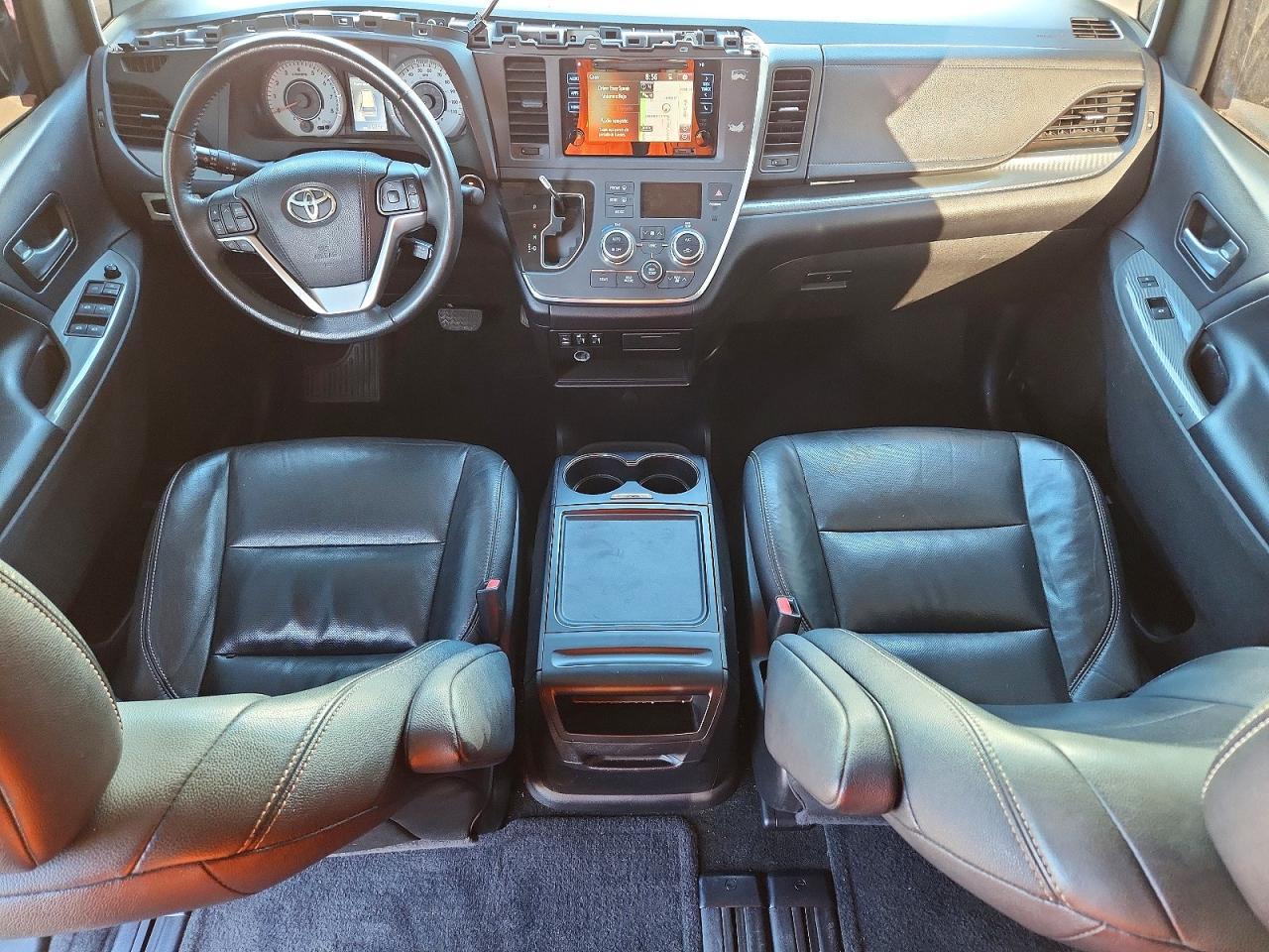 2015 TOYOTA SIENNA
