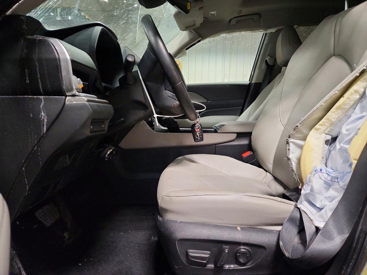 2024 TOYOTA HIGHLANDER