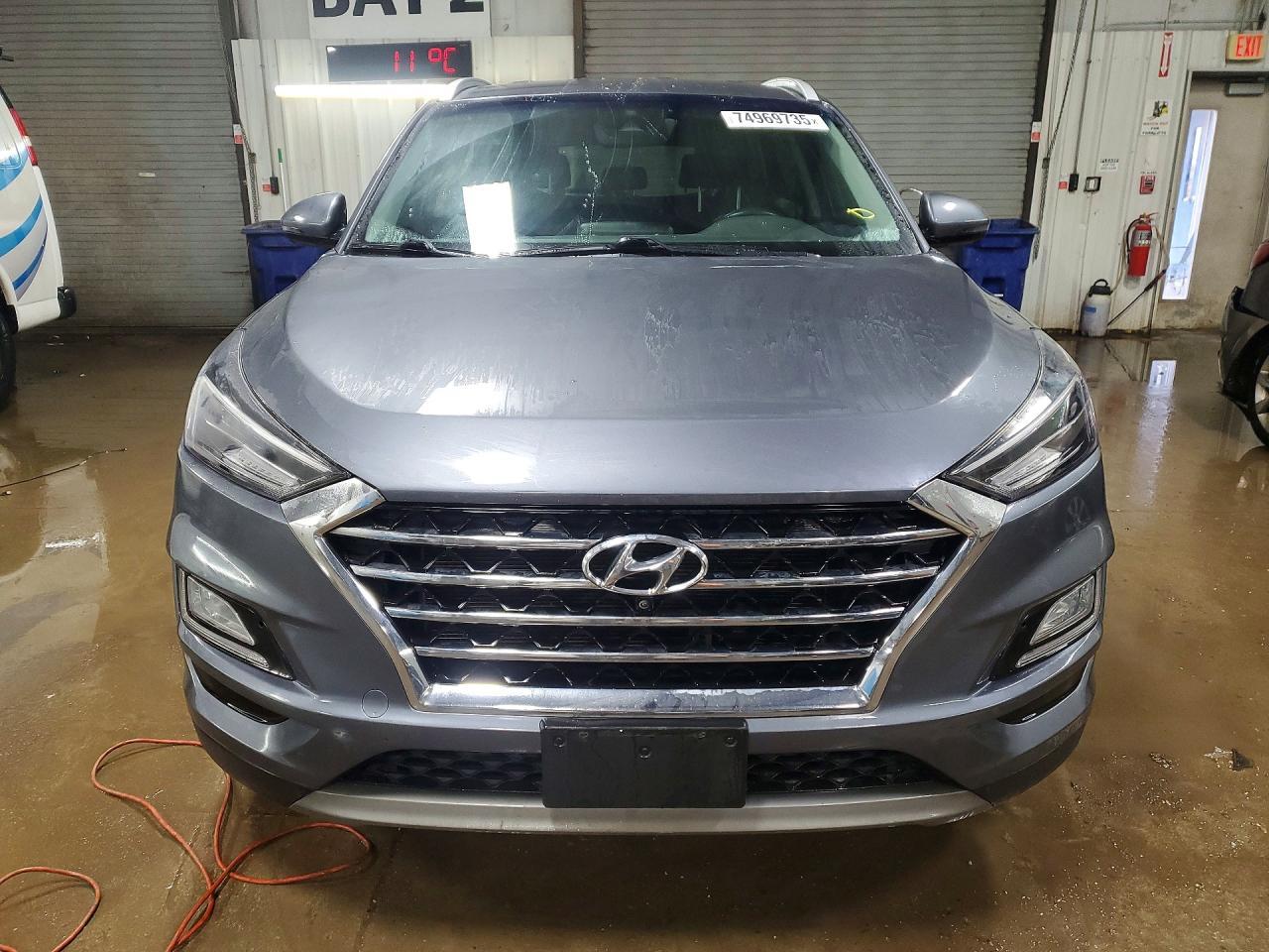 2019 HYUNDAI TUCSON