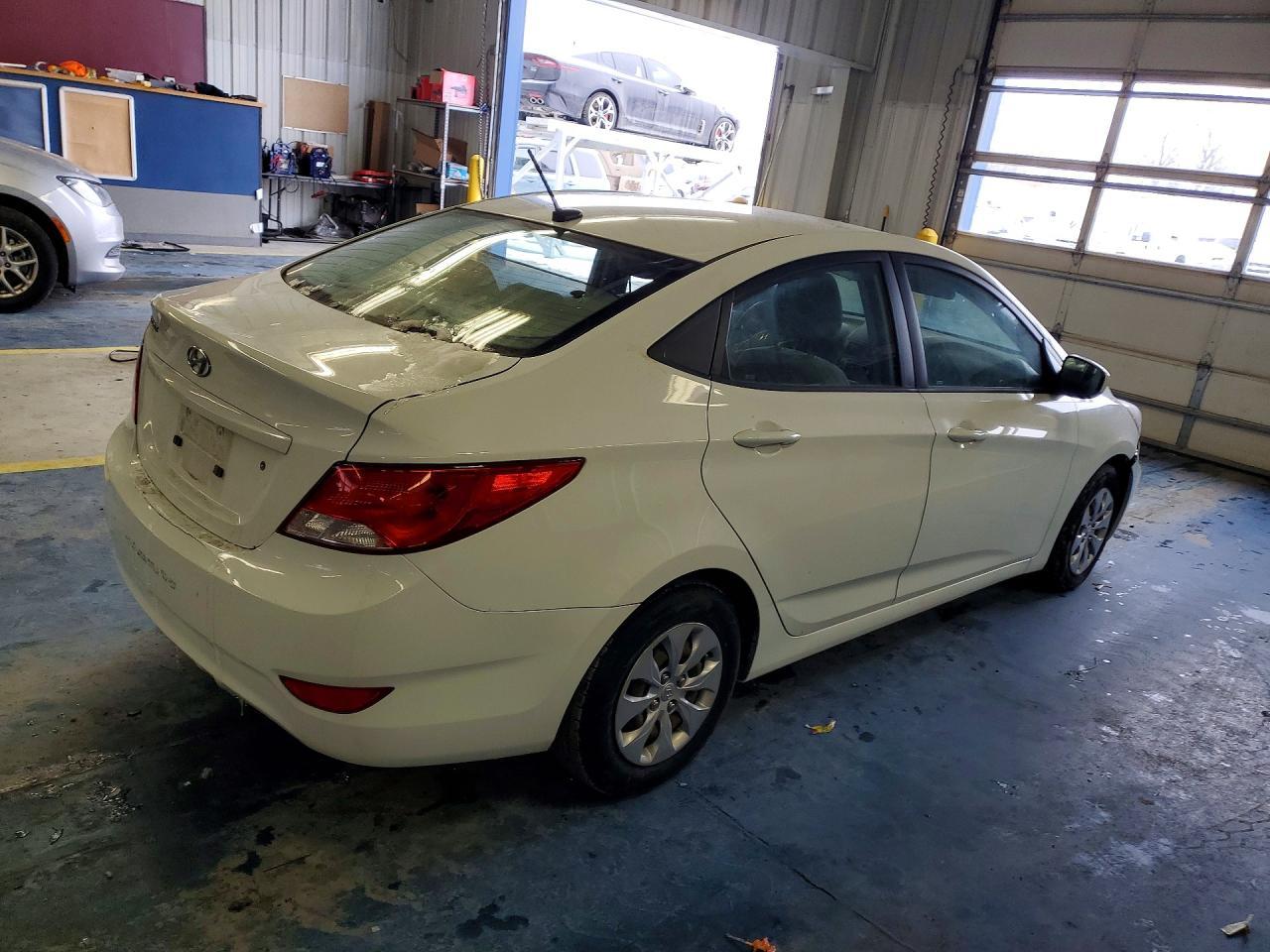 2016 HYUNDAI ACCENT
