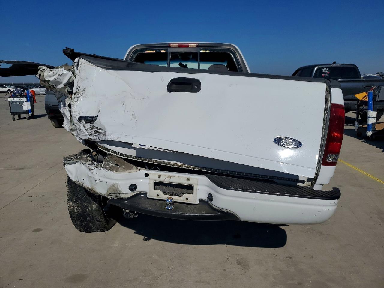 2002 FORD F-150 Lightning