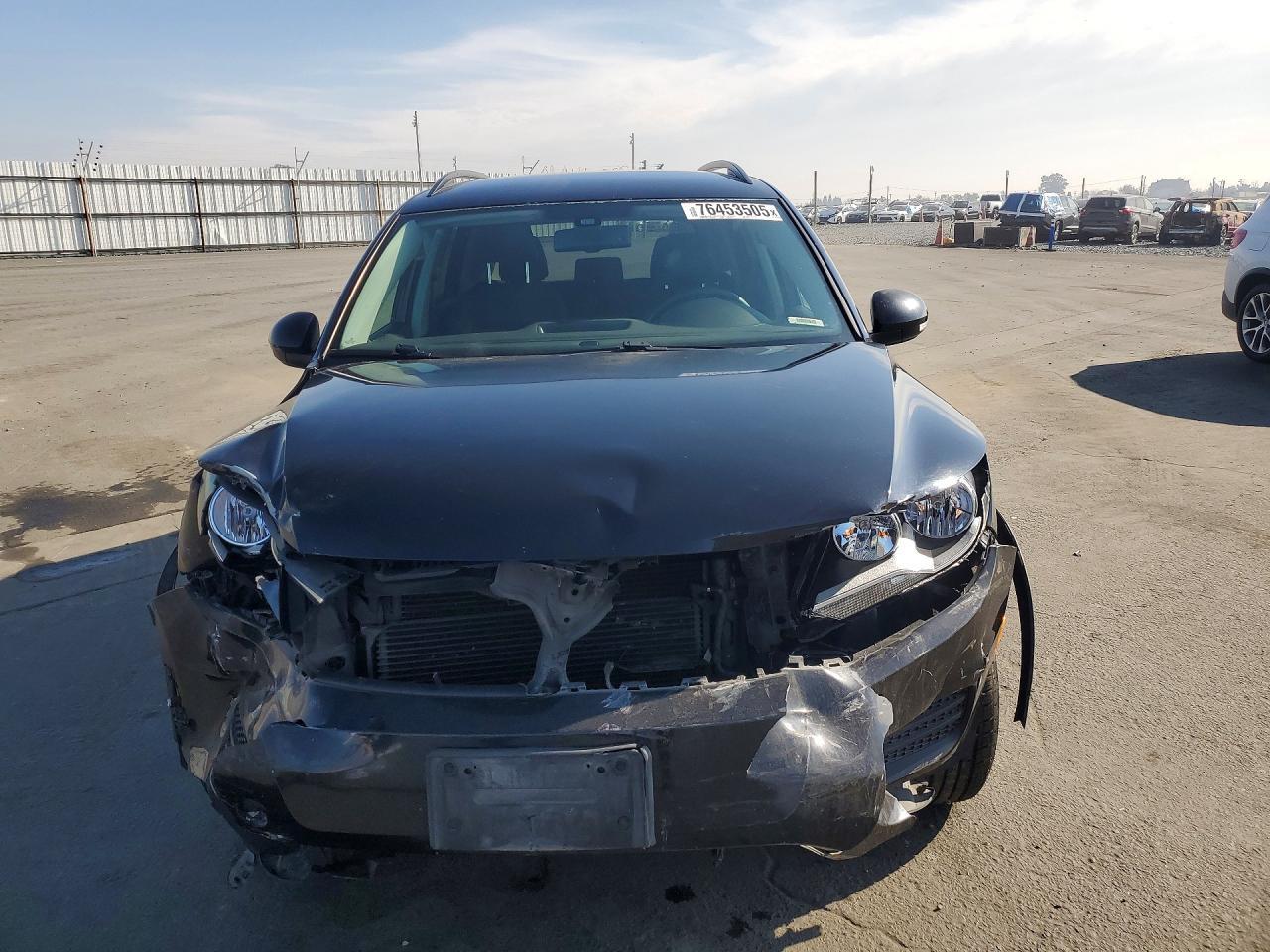 2016 VOLKSWAGEN TIGUAN