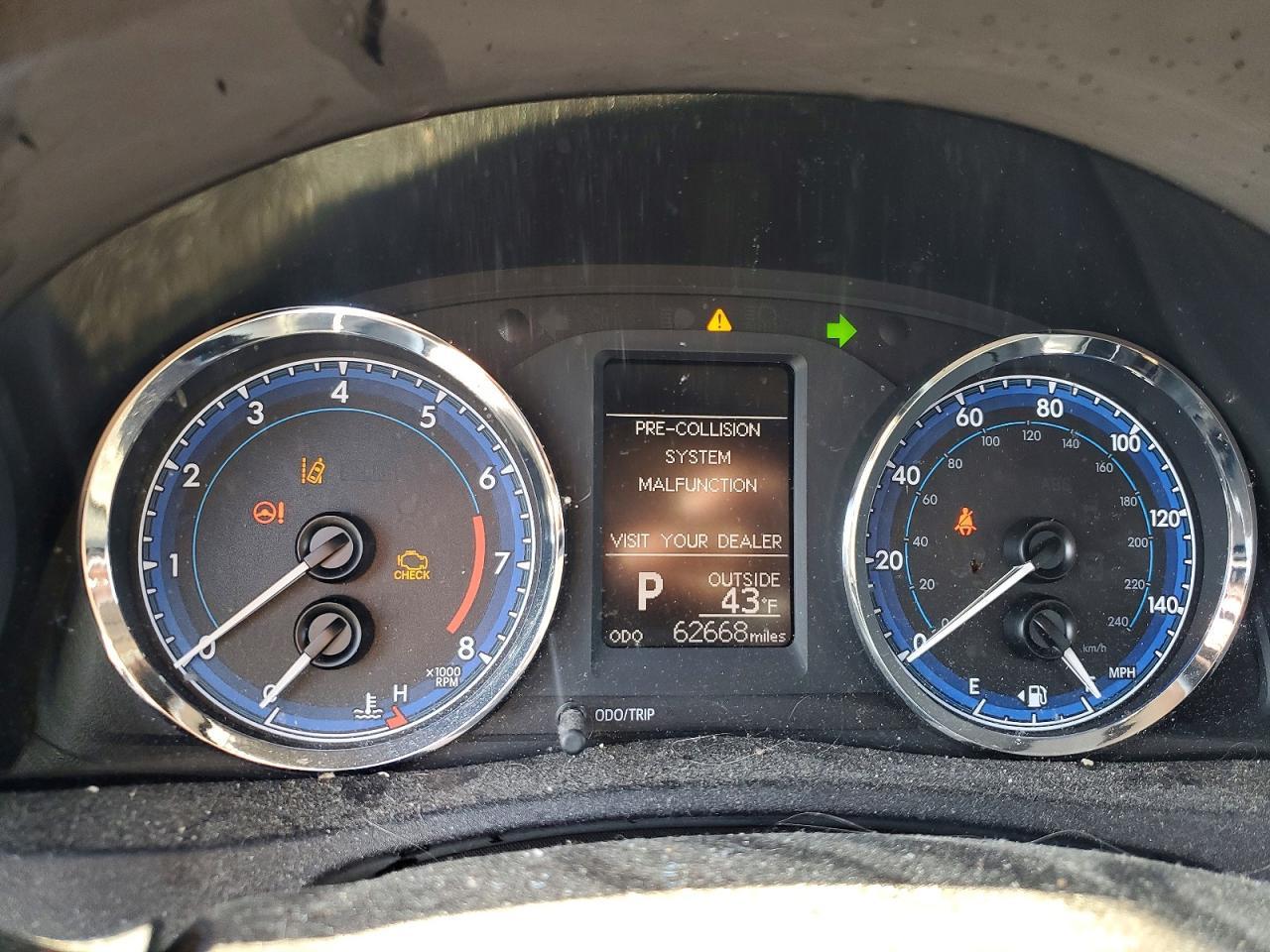2017 TOYOTA COROLLA