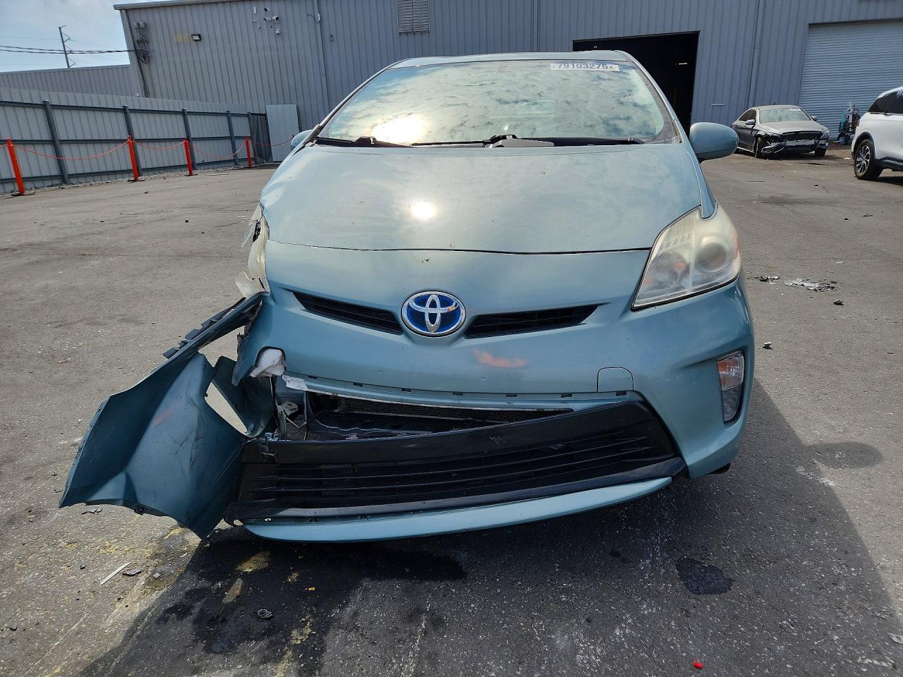 2013 TOYOTA PRIUS