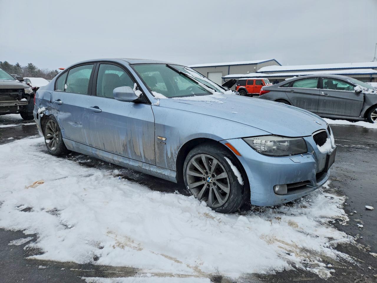 2011 BMW 3 SERIES