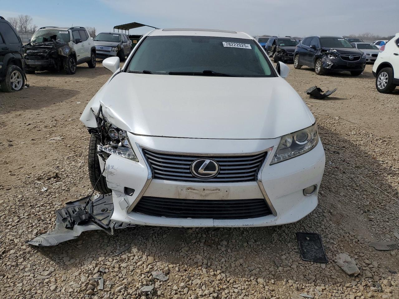 2015 LEXUS Es