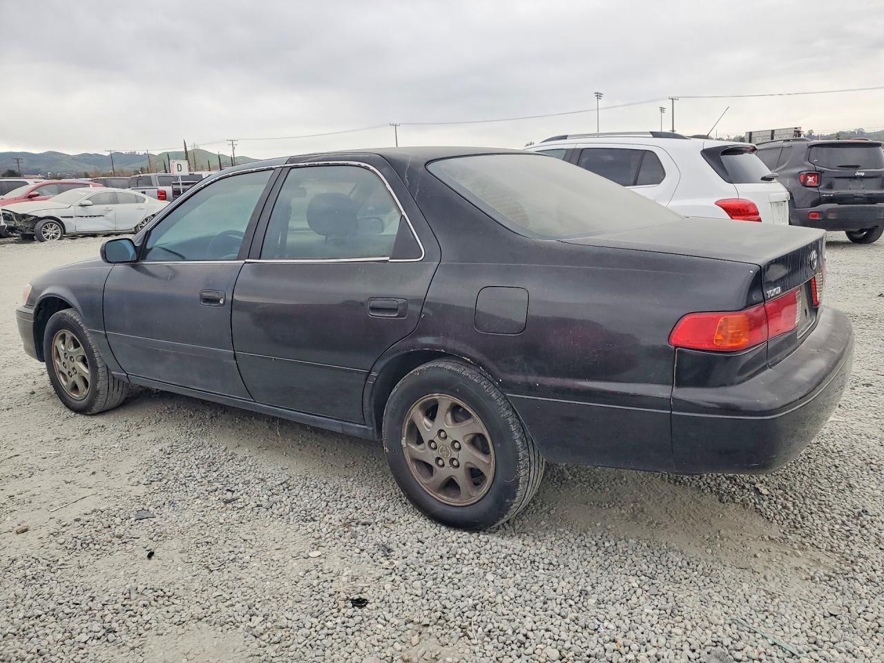 2000 TOYOTA CAMRY