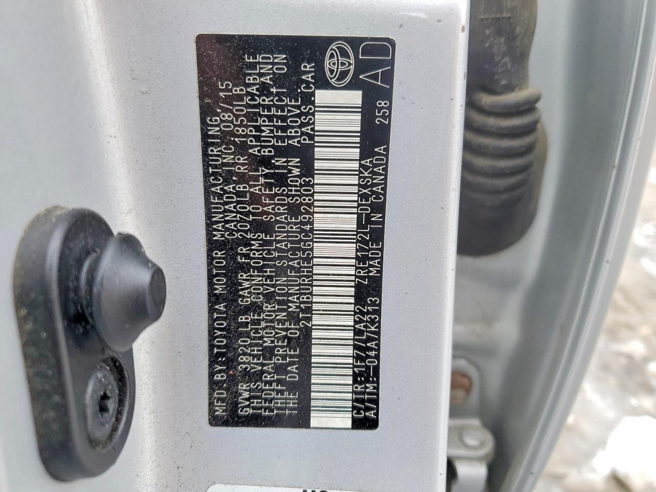 2016 TOYOTA COROLLA