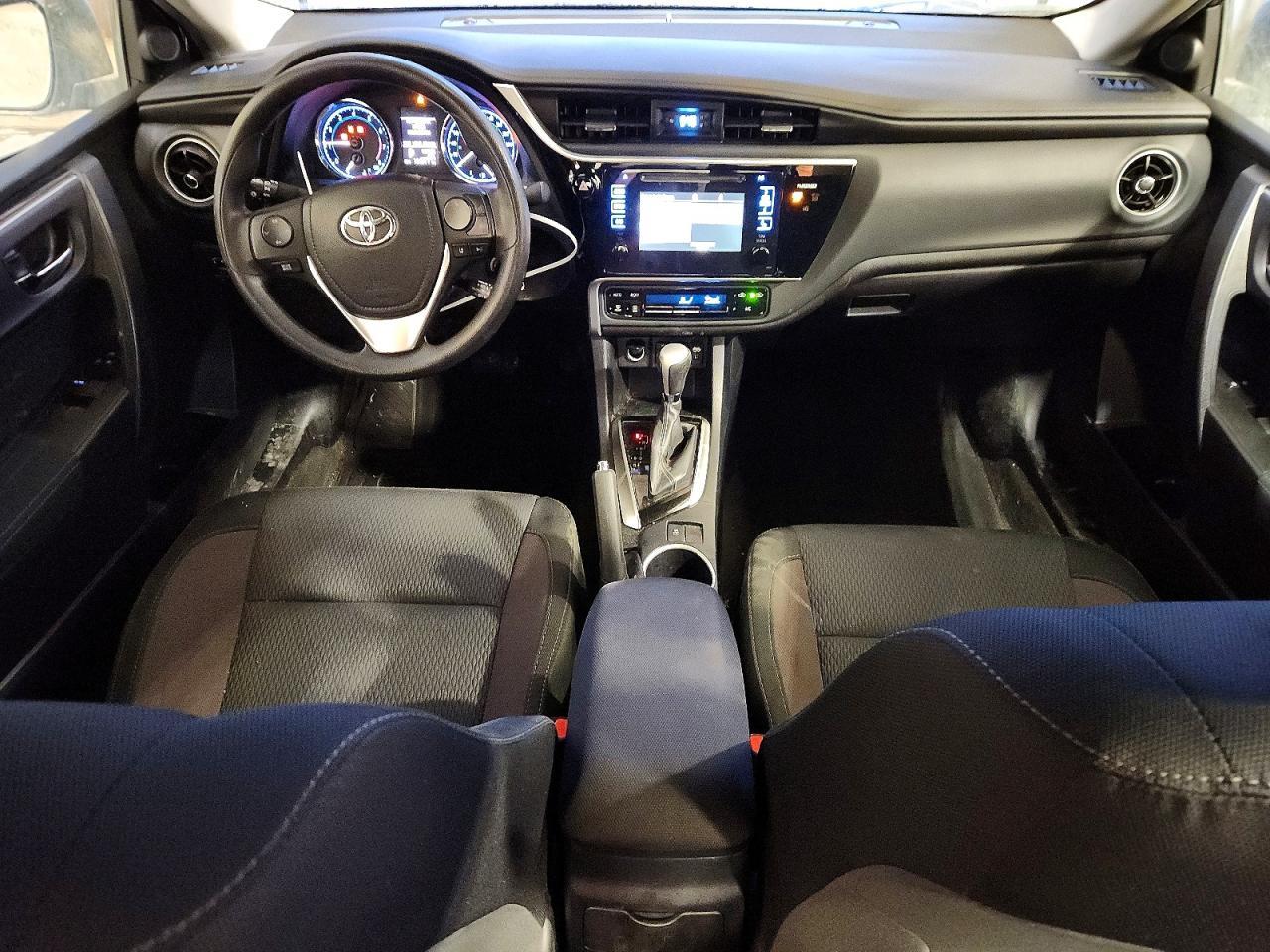 2017 TOYOTA COROLLA