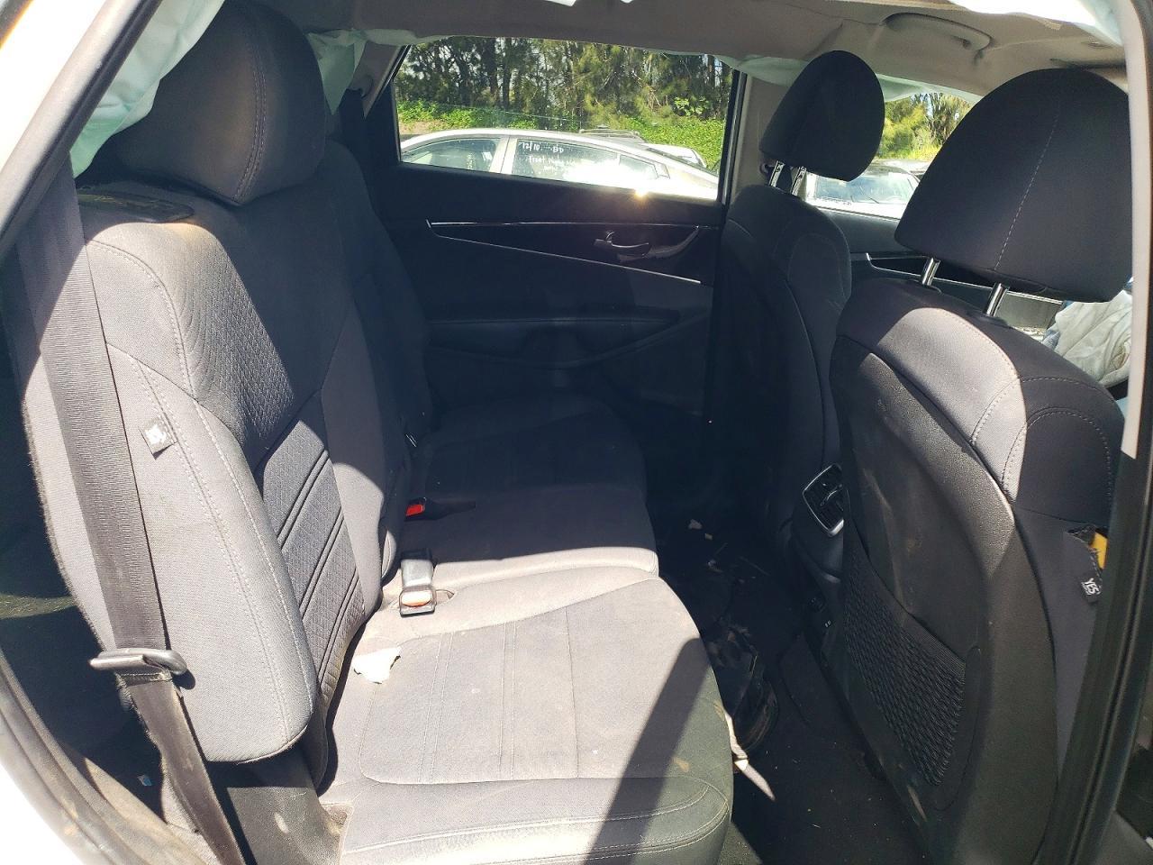2019 KIA SORENTO