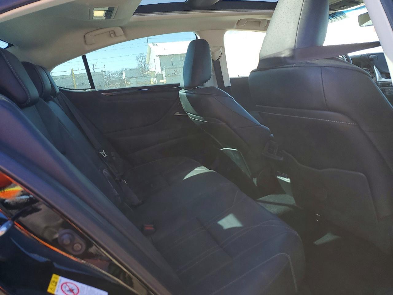 2019 LEXUS ES 350