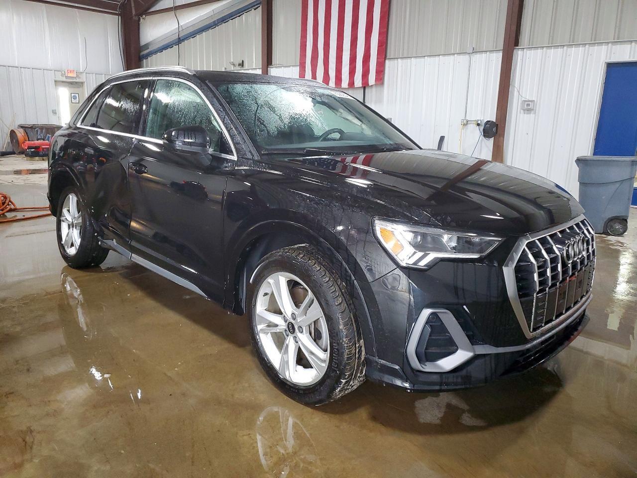 2022 AUDI Q3