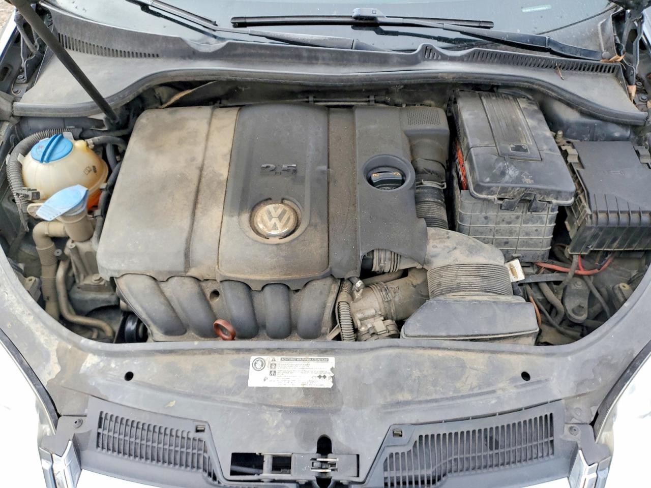 2010 VOLKSWAGEN JETTA