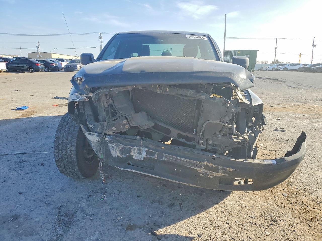 2014 RAM 1500 ST