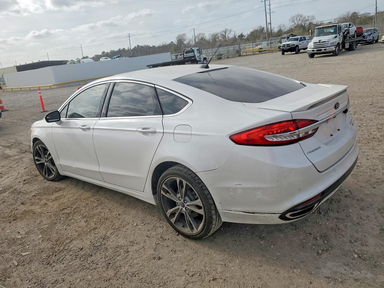 2017 FORD FUSION