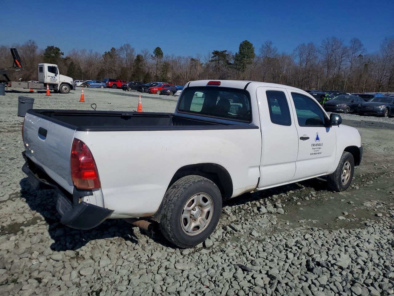 2015 TOYOTA TACOMA