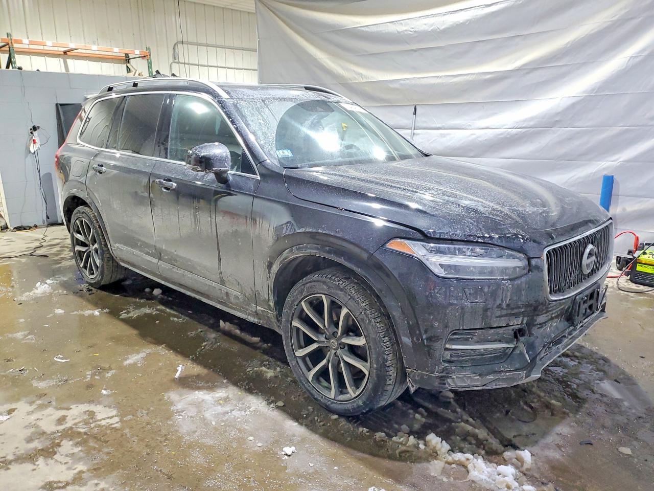 2019 VOLVO XC90