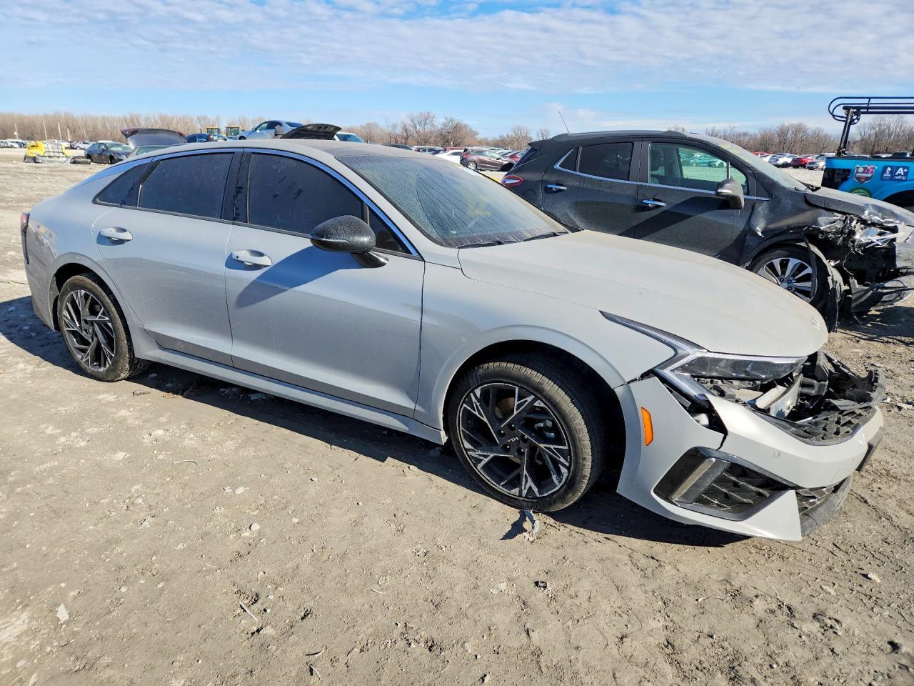 2025 KIA K5