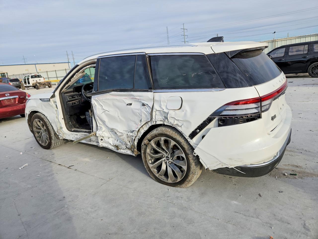 2025 LINCOLN Aviator