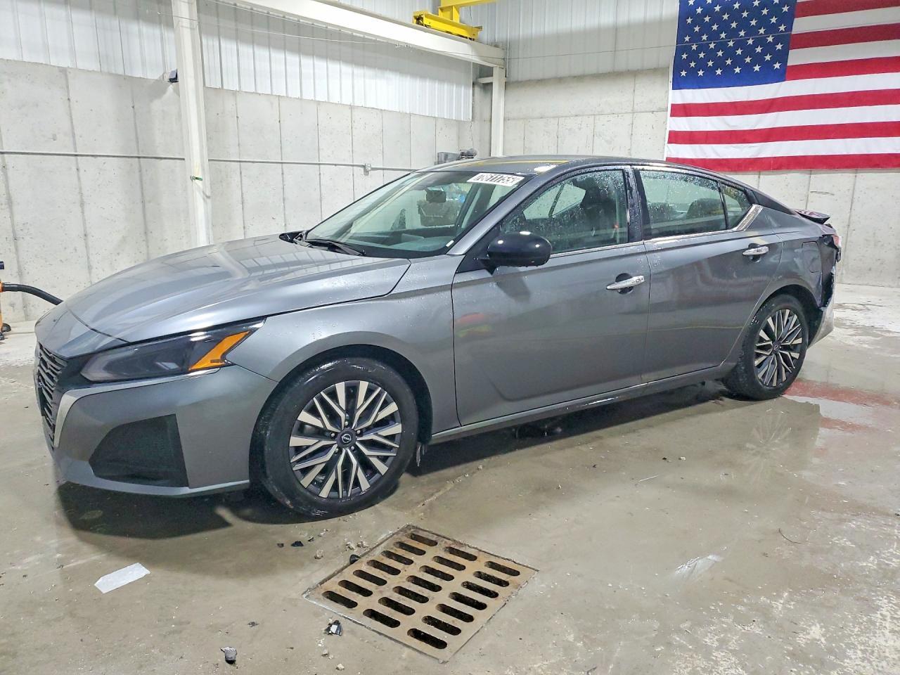 2025 NISSAN ALTIMA