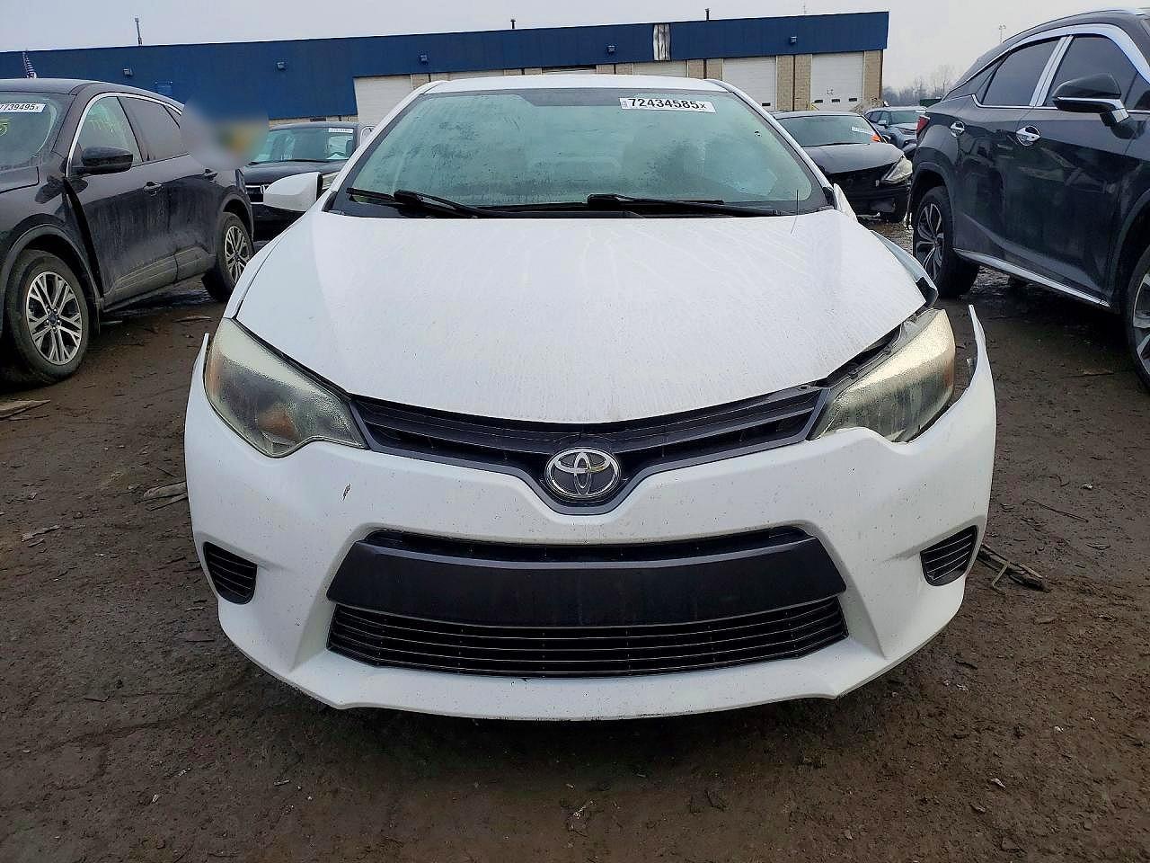 2015 TOYOTA COROLLA